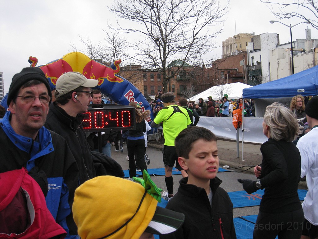 Shamrocks and Shenanigans 5K 2010 1140.jpg - The 2010 Shamrocks and Shenanigans 5K race in Ann Arbor MI. Cool and damp, and crowded. Gun time showing, chip time somewhat better... but not much.